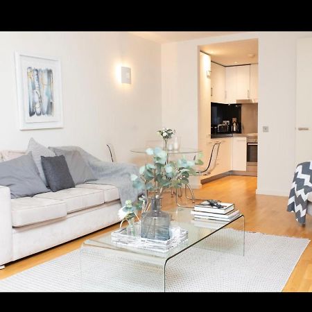 London Luxury 1 Bedroom Apartment Minutes Walk From Canary Wharf Zewnętrze zdjęcie