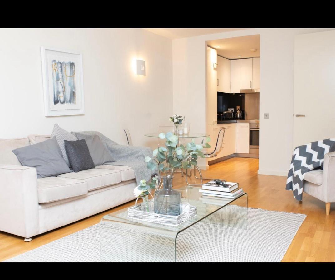London Luxury 1 Bedroom Apartment Minutes Walk From Canary Wharf Zewnętrze zdjęcie
