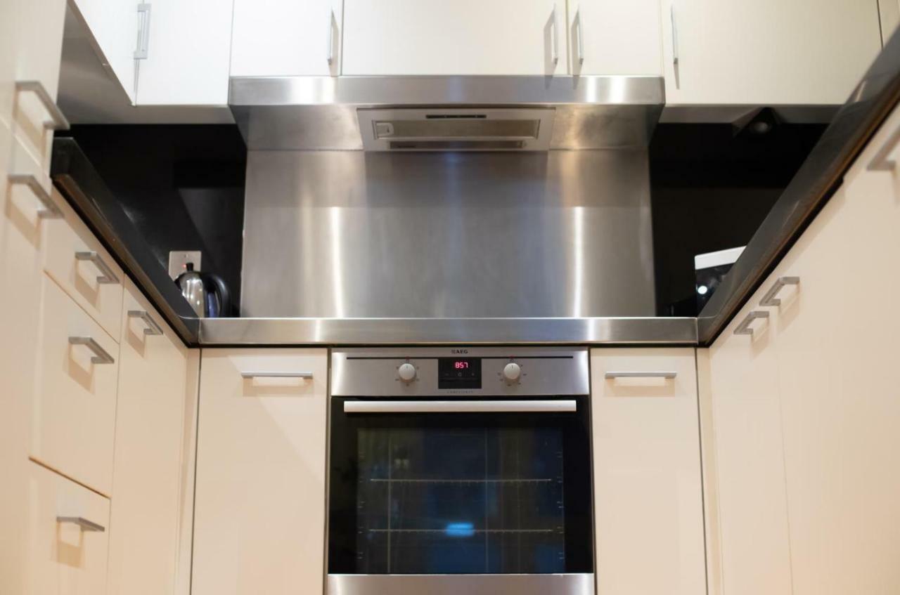 London Luxury 1 Bedroom Apartment Minutes Walk From Canary Wharf Zewnętrze zdjęcie